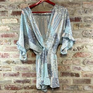 Gee gee blue ruffled v neck romper large